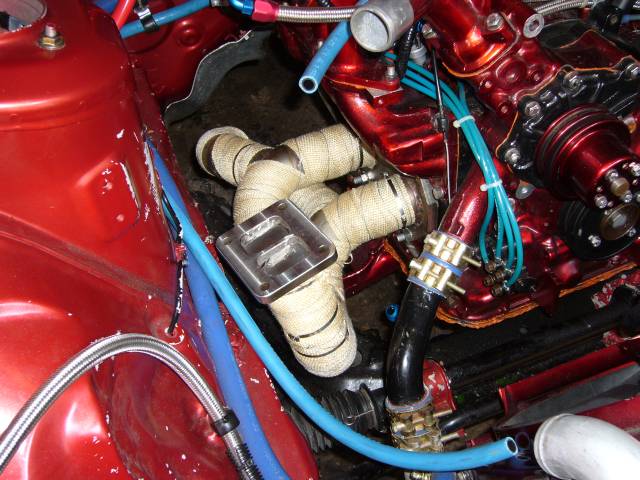 485%20-%20Turbo%20Manifold%20Installed%20On%20Engine.jpg