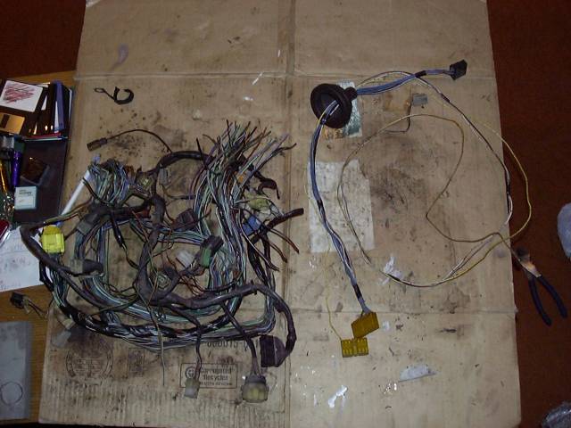 Image of factory EFI harness stripped to only have water temp, alternator, wiper wires